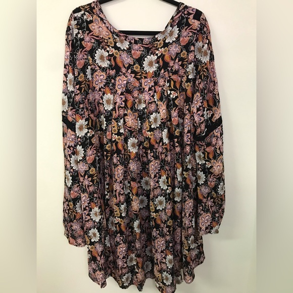 A Beautiful Soul Floral Dress Top Women’s Plus 18/20 New with Tags - Picture 3 of 10